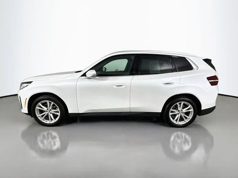 Used 2025 BMW X3 xDrive30i w/ Convenience Package AWD/4WD image 4