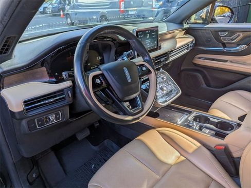 Used 2022 Lincoln Corsair Reserve w/ Equipment Group 201A image 14