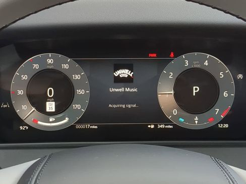 New 2026 Land Rover Range Rover Velar Dynamic SE image 36