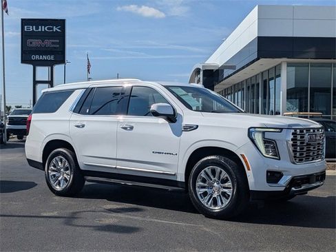 Used 2025 GMC Yukon Denali image 2