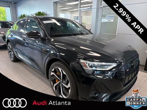 Used 2022 Audi e-tron Premium Plus w/ Premium Plus Package image 1