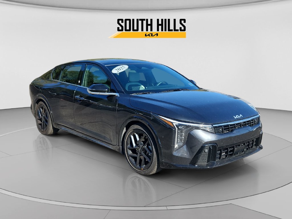 Certified 2025 Kia K4 GT-Line Turbo FWD image 7