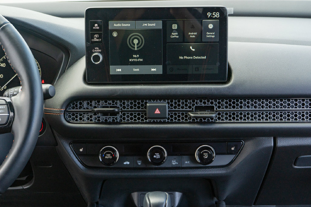Certified 2026 Honda HR-V Sport image 24