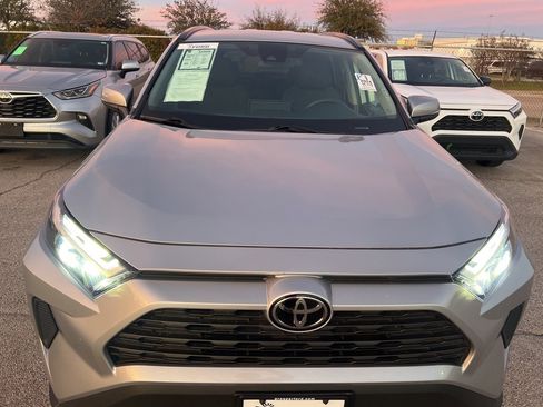 Used 2024 Toyota RAV4 XLE image 2