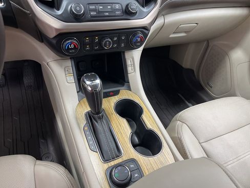 Used 2019 GMC Acadia Denali w/ Technology Package image 26
