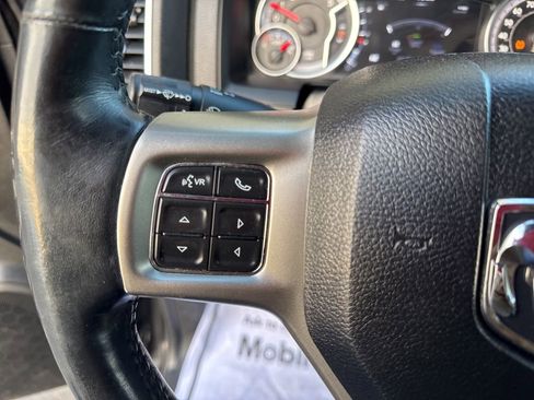 Used 2018 RAM 2500 Laramie w/ Cold Weather Group image 19