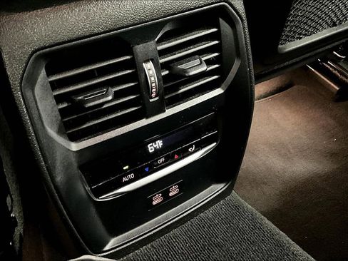 Used 2022 BMW 330i xDrive Sedan image 27