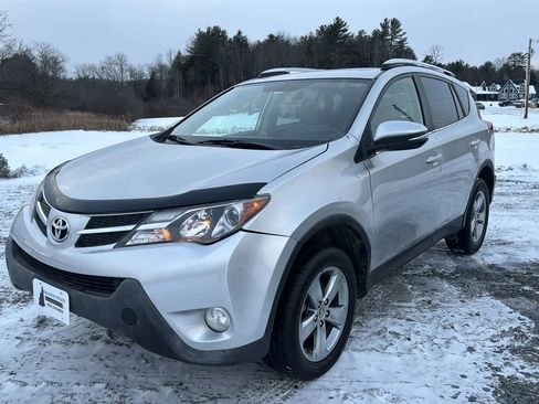 Used 2015 Toyota RAV4 XLE AWD/4WD image 1