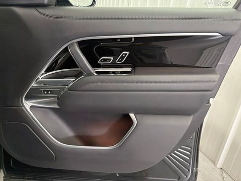 Used 2023 Land Rover Range Rover Long Wheelbase Autobiography AWD/4WD image 20