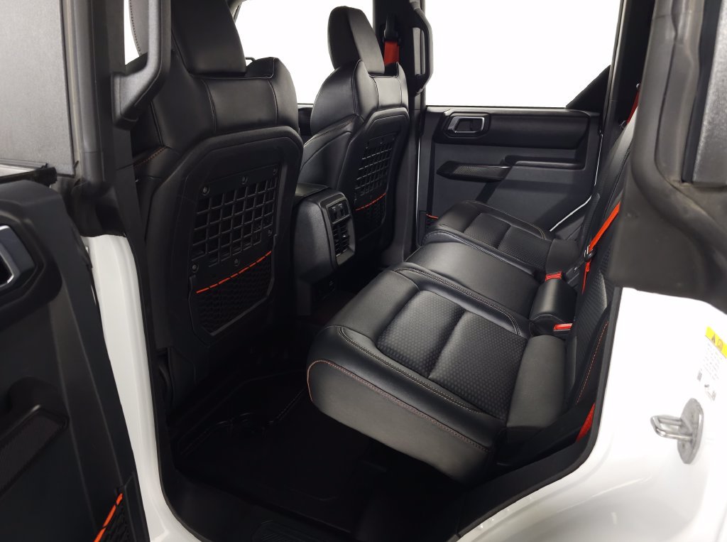 Used 2025 Ford Bronco Raptor AWD/4WD image 35