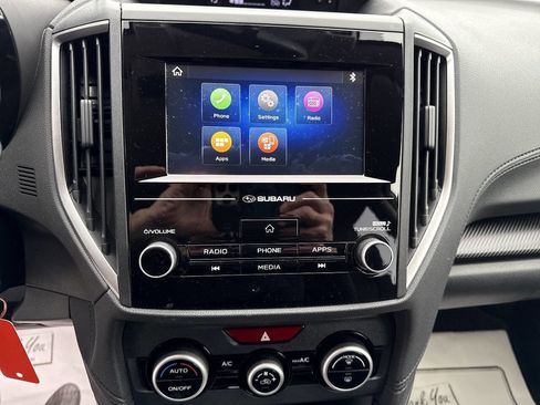 Used 2023 Subaru Crosstrek 2.0i image 17