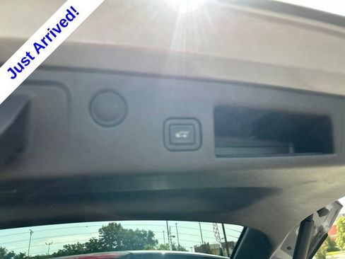 Used 2024 Chevrolet Equinox LT FWD image 31