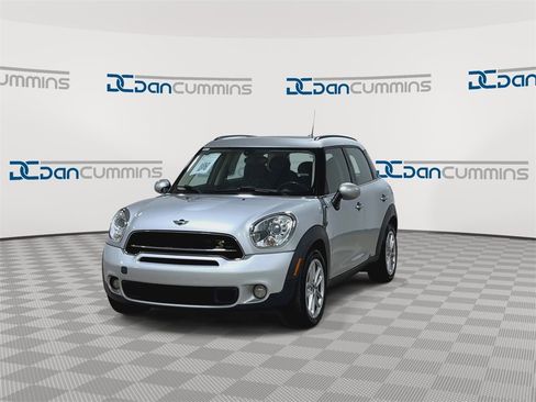 Used 2016 MINI Cooper Countryman S image 3