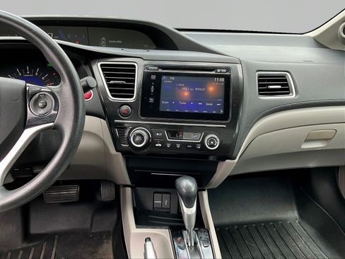 Used 2015 Honda Civic EX image 9