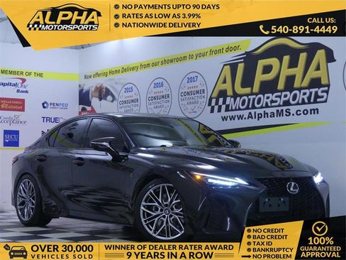 Used 2022 Lexus IS 500 image 1
