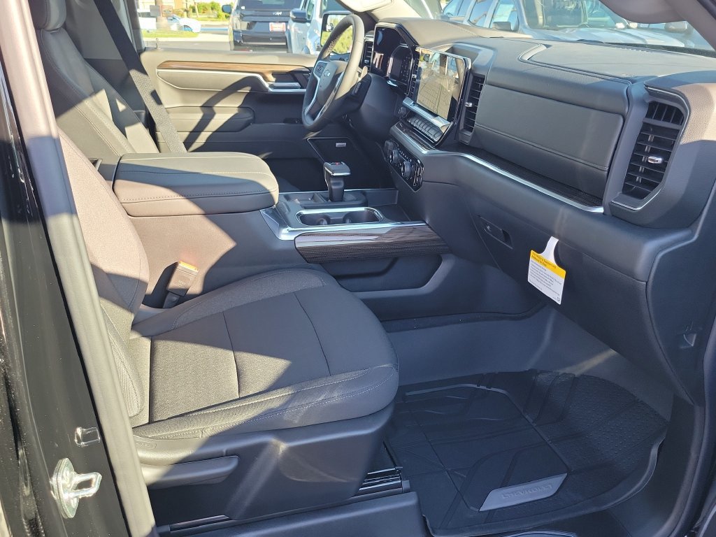New 2026 Chevrolet Silverado 1500 RST w/ All Star Edition Plus RWD image 18