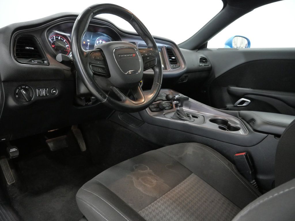 Used 2023 Dodge Challenger GT RWD image 11