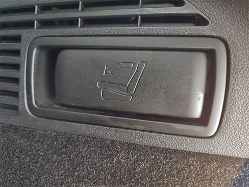 Used 2024 Genesis GV70 2.5T w/ Sport Prestige Package image 20