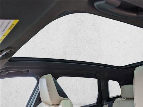 Used 2025 BMW X3 xDrive30i w/ Premium Package image 15