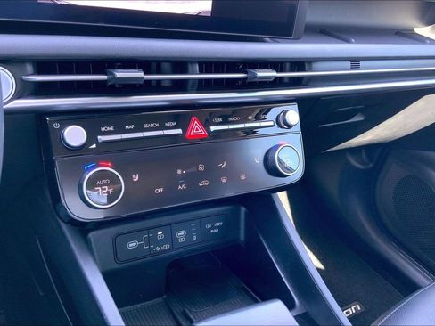 Used 2025 Hyundai Tucson SEL image 15