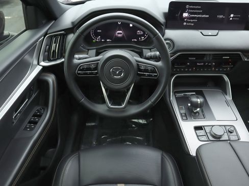 Certified 2025 MAZDA CX-90 3.3 Turbo w/ Premium Plus Pkg image 29