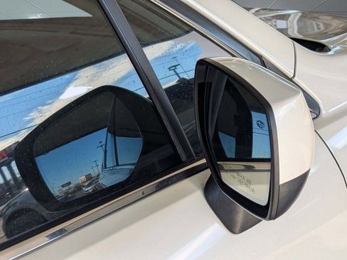 Used 2014 Subaru Forester 2.5i Limited w/ Popular Package #2 image 21