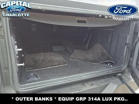 Used 2022 Ford Bronco Outer Banks AWD/4WD image 16