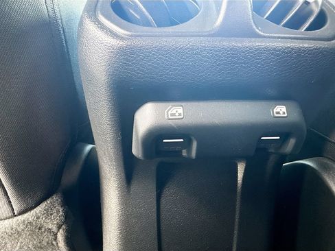 Used 2023 Jeep Wrangler Unlimited w/ Cold Weather Group AWD/4WD image 30