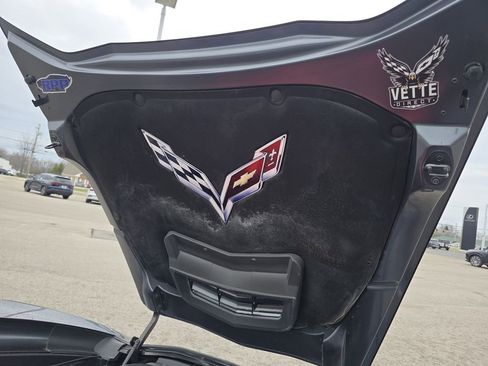 Used 2014 Chevrolet Corvette Stingray Coupe w/ 2LT Preferred Equipment Group image 17