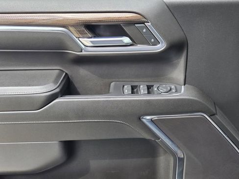 Used 2024 Chevrolet Silverado 1500 RST AWD/4WD image 23