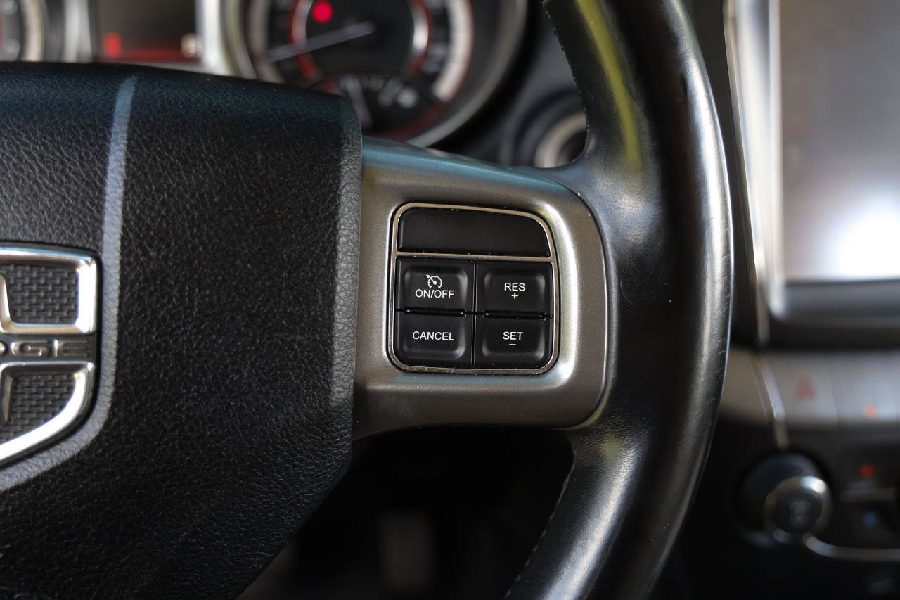 Used 2018 Dodge Journey Crossroad AWD/4WD image 27