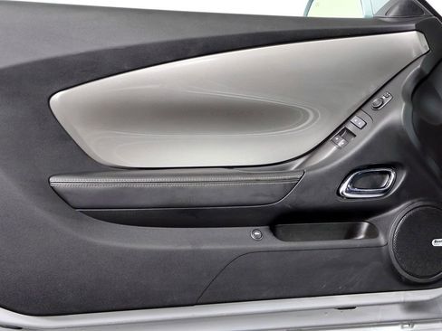 Used 2014 Chevrolet Camaro LT image 18