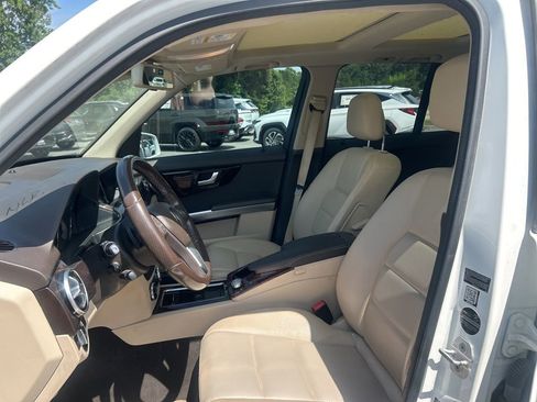 Used 2015 Mercedes-Benz GLK 350 2WD image 5