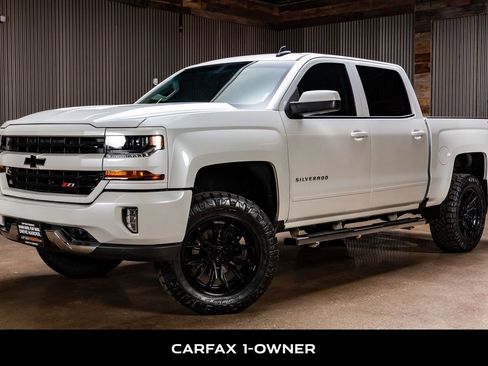 Used 2018 Chevrolet Silverado 1500 LT w/ All Star Edition image 5