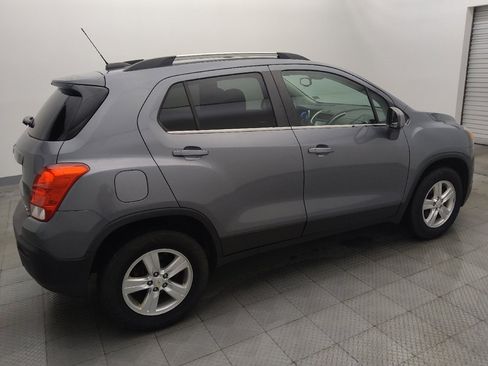 Used 2015 Chevrolet Trax LT w/ LT Sun and Sound Package AWD/4WD image 10