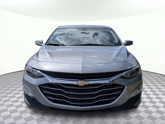 Used 2025 Chevrolet Malibu LT FWD image 9