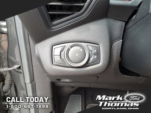 Used 2018 Ford Escape SE image 11