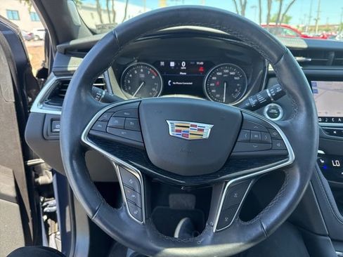 Used 2024 Cadillac XT5 Premium Luxury w/ Technology Package AWD/4WD image 6