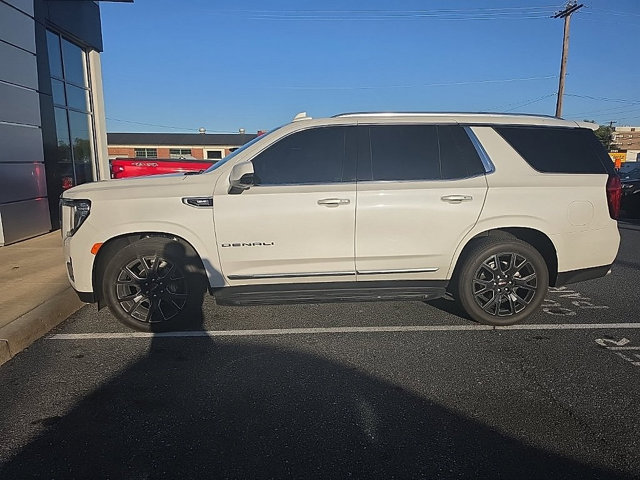 Certified 2024 GMC Yukon Denali w/ Advanced Technology Package AWD/4WD image 3