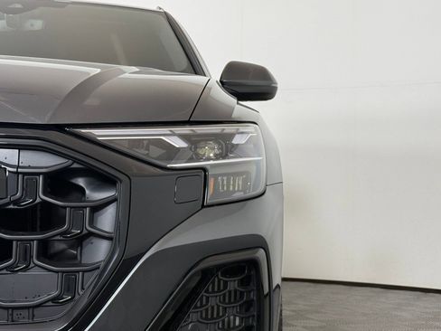 Used 2026 Audi Q8 Prestige w/ Prestige Package image 11