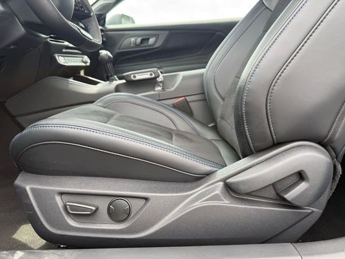 Used 2025 Ford Mustang Dark Horse RWD image 9