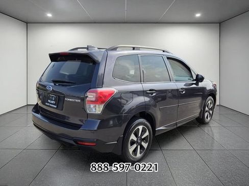 Used 2018 Subaru Forester 2.5i Premium AWD/4WD image 5