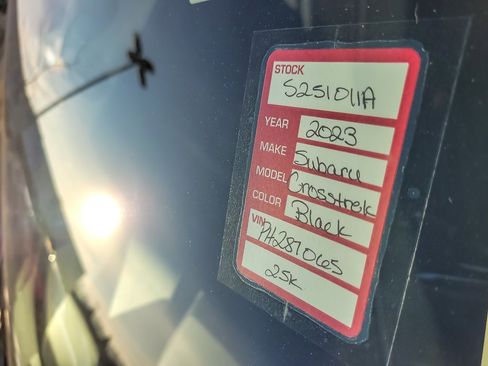 Certified 2023 Subaru Crosstrek 2.0i image 24