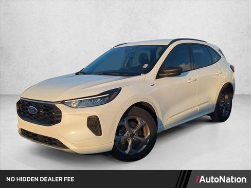 Used 2023 Ford Escape ST-Line w/ Tech Pack #1 FWD image 1