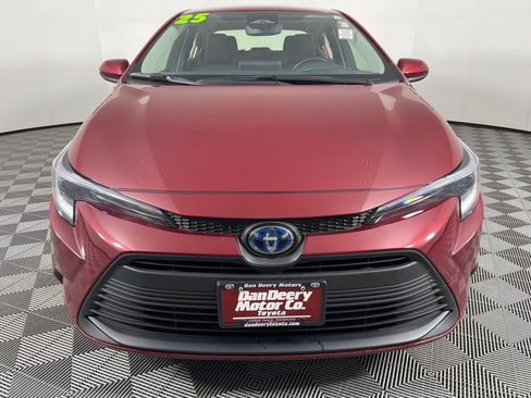 Certified 2025 Toyota Corolla LE w/ LE Premium Package image 21