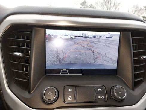 Certified 2023 GMC Acadia SLE w/ Driver Convenience Package image 25