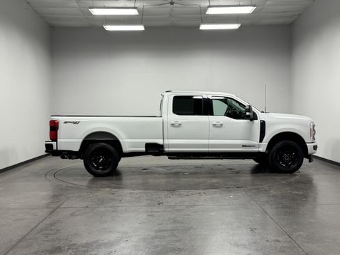 Used 2023 Ford F250 XLT w/ XLT Premium Package image 9