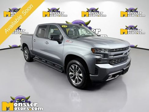Used 2022 Chevrolet Silverado 1500 RST w/ True North Edition Plus AWD/4WD image 3