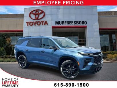 Used 2025 Chevrolet Traverse RS