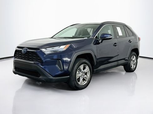 Used 2024 Toyota RAV4 XLE w/ Convenience Package AWD/4WD image 3